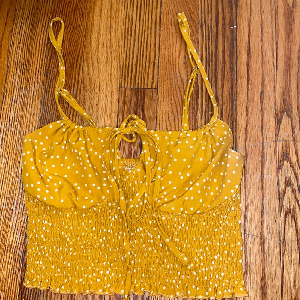Mustard rushed top